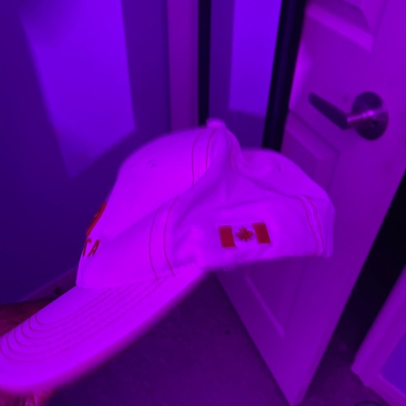 Toyota hat - Picture 2 of 4